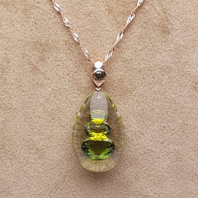 nusnus - AmbeNus309 Zircon Necklace