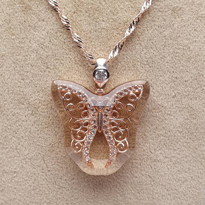 AmbeNus792 (Silver Butterfly Necklace)