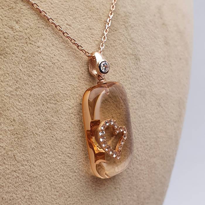 AmbeNus794 (Silver Heart Necklace)