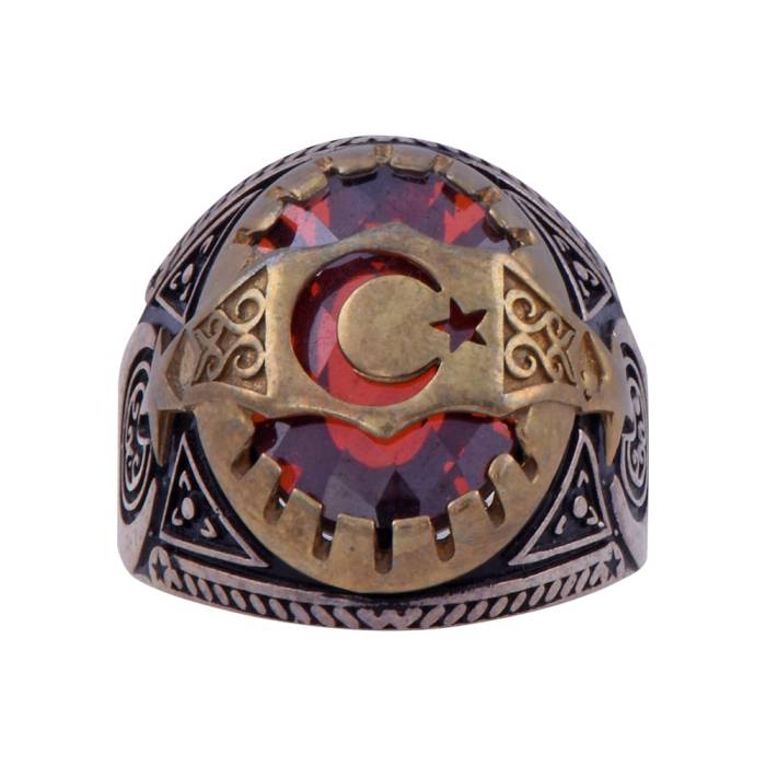 925 Sterling Silver Ring with Moon Star Red Facet Stone