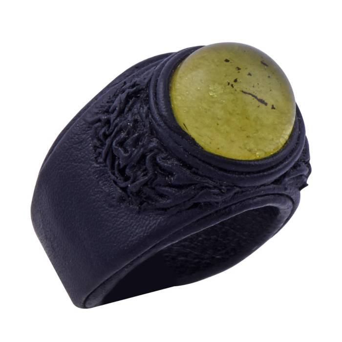 Drop Amber Ring 5.7 gr Green Stone Leather