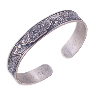 nusnus - Men's Silver Pencil Engraved Cuff Bracelet No 1