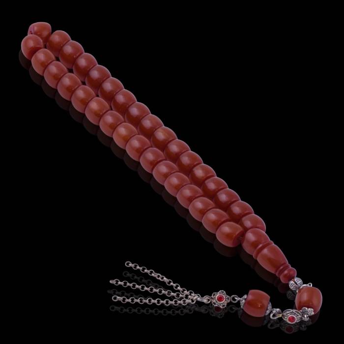 Barrel Cut Squeezing Amber Rosary ELT21