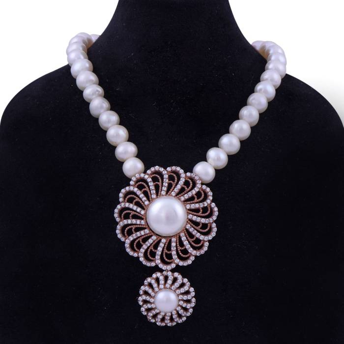 Mihrimah Sultan Pearl Necklace