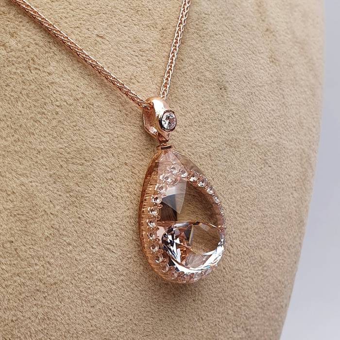 NusMond003 (White Zircon Necklace)