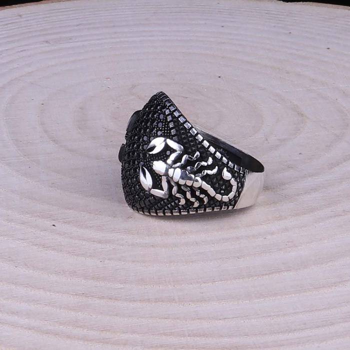 Scorpion Model Micro Stone Embroidered 925 Sterling Silver Ring