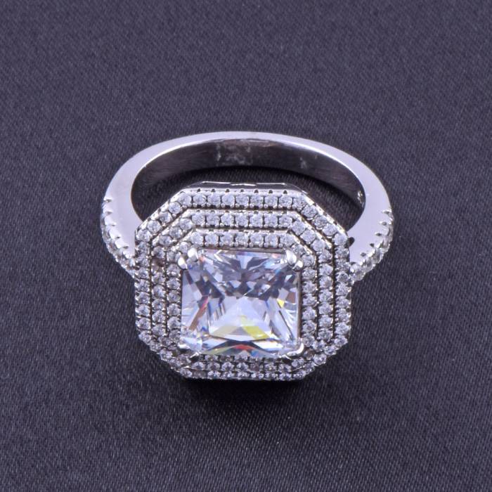 Single Stone Square Silver Ring 7.3 Gr